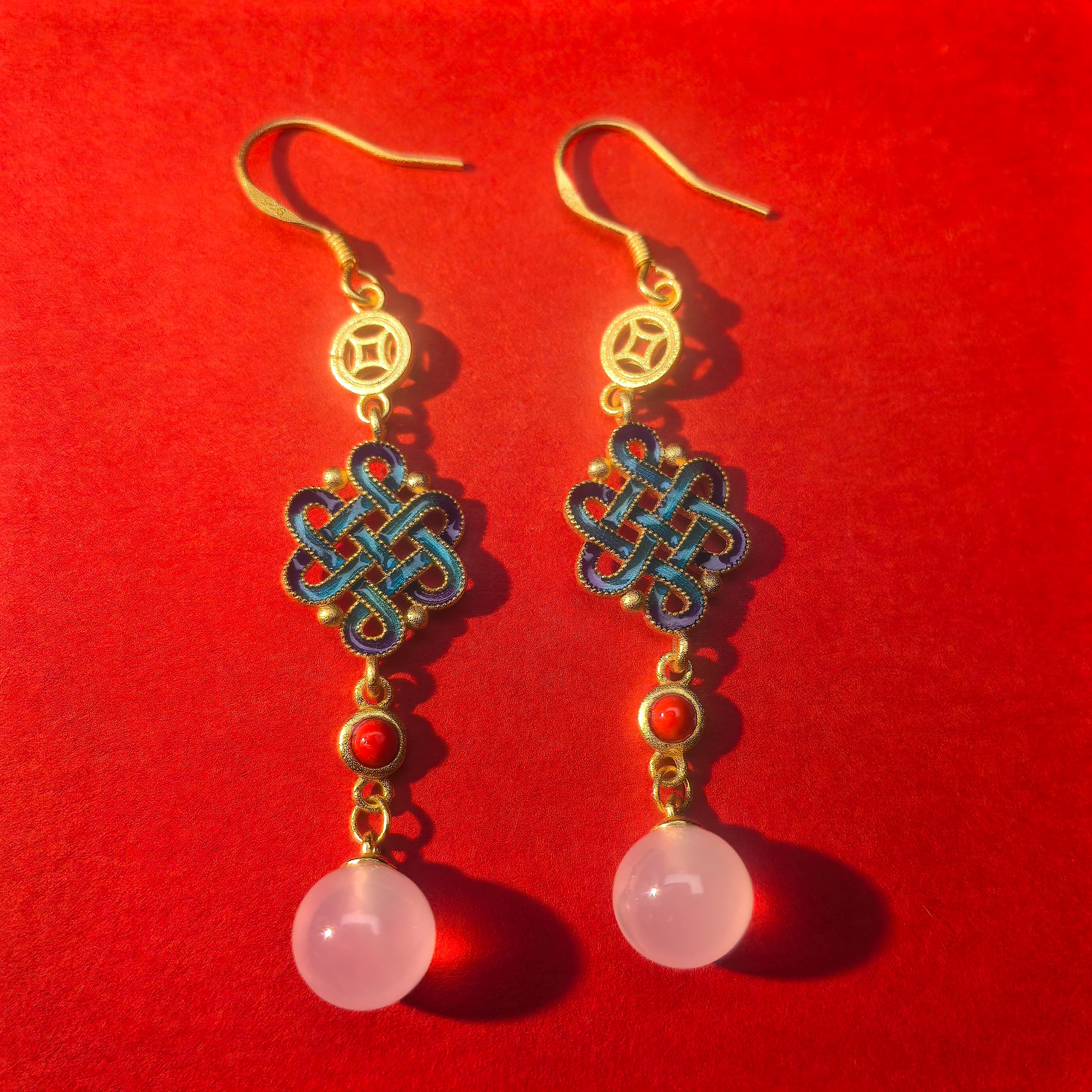 Retro Chalcedony Earrings- Knot