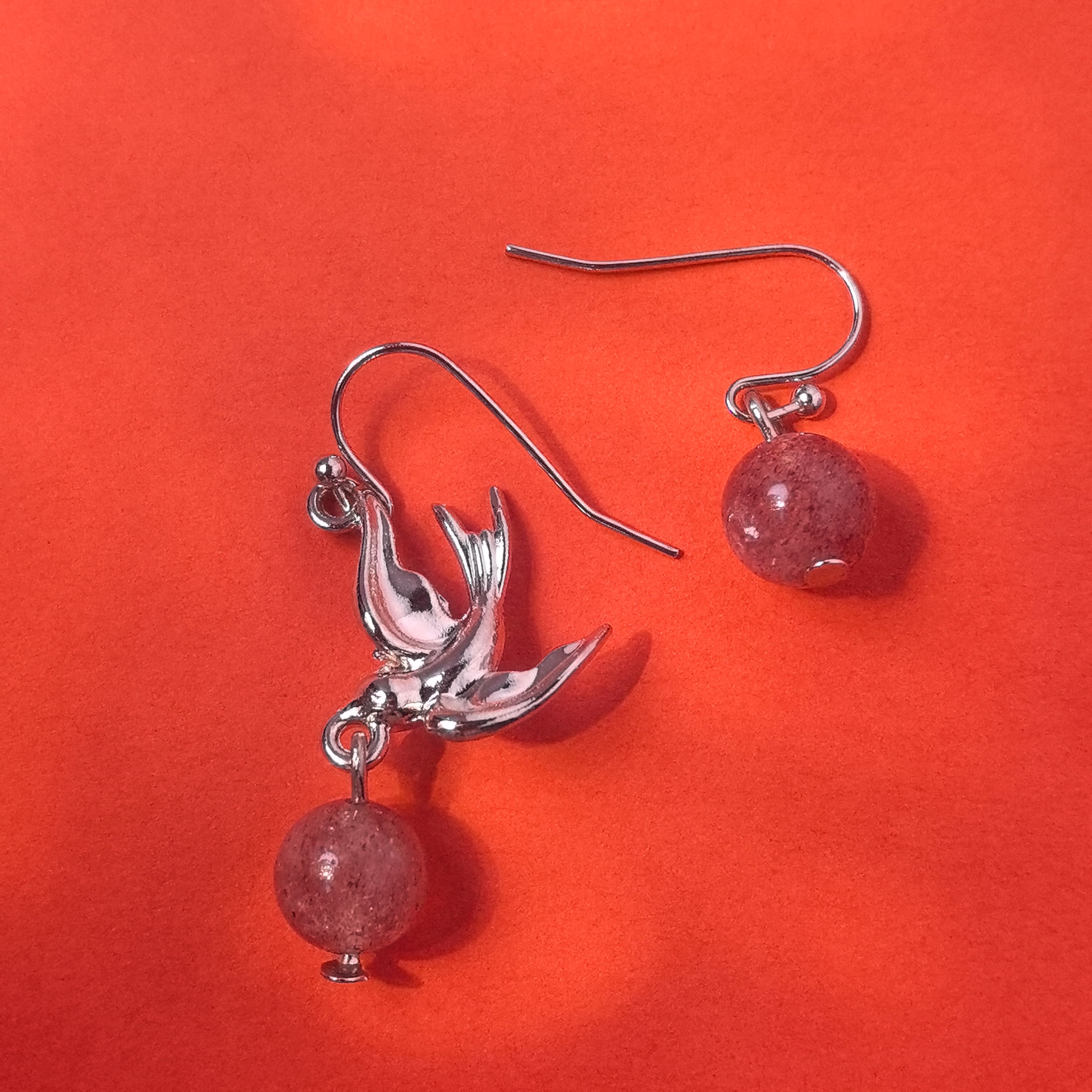 Natural Strawberry Quartz Bird Earrings Literary Retro Earrings Retro Style Luxury Statement Earrings